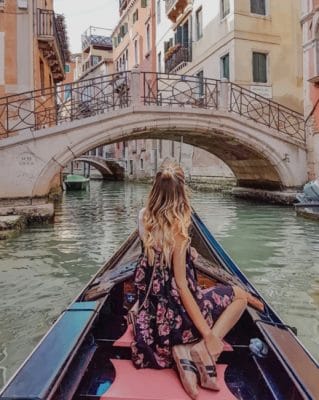 Girl In Venice Italy paint by numbers